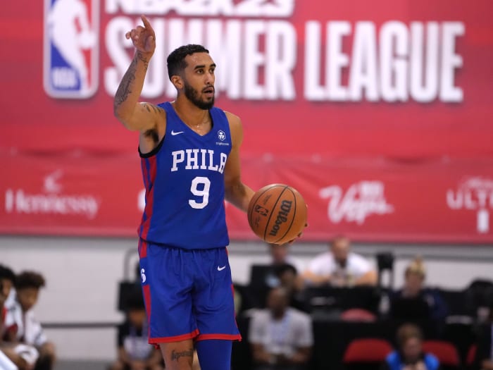 Jul 16, 2022; Las Vegas, NV, USA; Philadelphia 76ers guard Trevelin Queen (9) dribbles against the Chicago Bulls during an NBA Summer League game at Cox Pavillion.